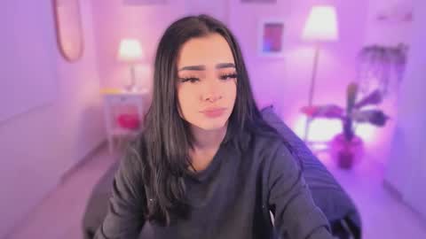 Snapshot of ema_soul chatting on 1, 11, 2025 emma soul online show from 1, 11, 2025