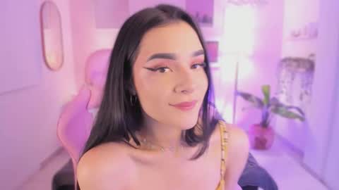 Snapshot of ema_soul chatting on 27, 11, 2025 emma soul online show from 27, 11, 2025