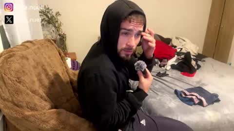 emanuell___ online show from 27, 4, 2026