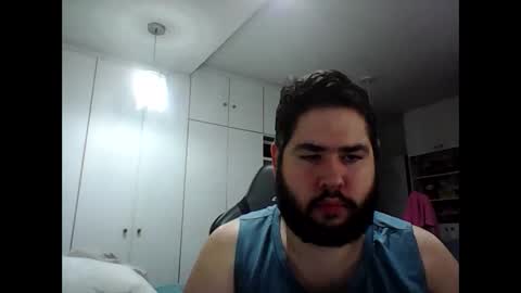 embarrassed_str8_3incher online show from 25, 4, 2026