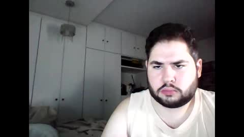 embarrassed_str8_3incher online show from 27, 4, 2026