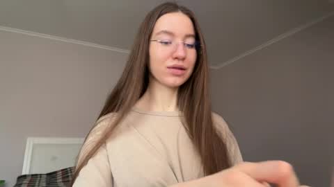 Alina online show from 24, 4, 2026