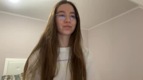 Alina online show from 28, 4, 2026