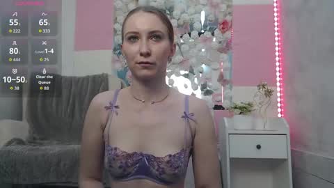 Snapshot of emberluna_ chatting on 12, 5, 2026 Ember online show from 12, 5, 2026