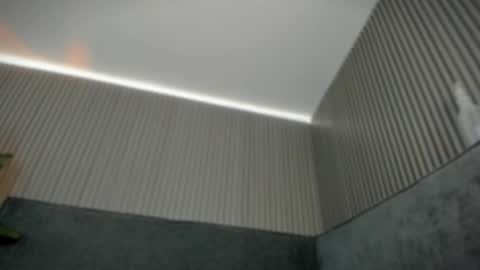 emelie_89 online show from 25, 4, 2026