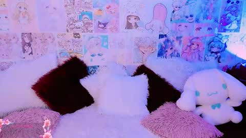 Emely Rous online show from 9, 10, 2025