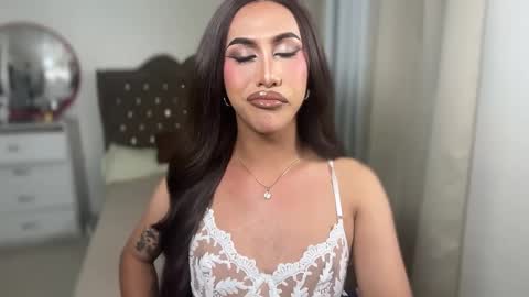 EMELY online show from 16, 3, 2026