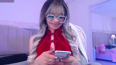 Danna online show from 28, 9, 2025