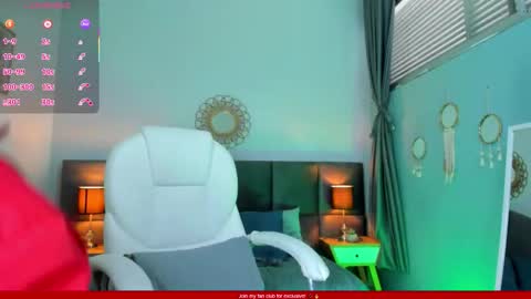 Esmeralda online show from 4, 3, 2026