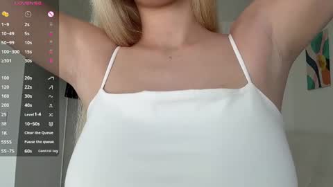 Snapshot of emeraldcotton chatting on 26, 6, 2026 Gily online show from 26, 6, 2026