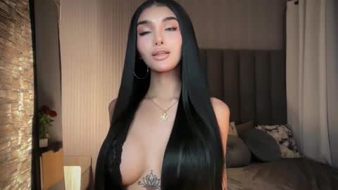 Emerald online show from 10, 3, 2026