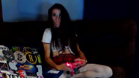 Snapshot of emi_dean87 chatting on 28, 9, 2025 Emi dean online show from 28, 9, 2025