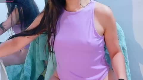 Emmily Roberts online show from 13, 10, 2025