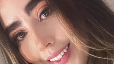 emi_royse online show from 1, 12, 2025