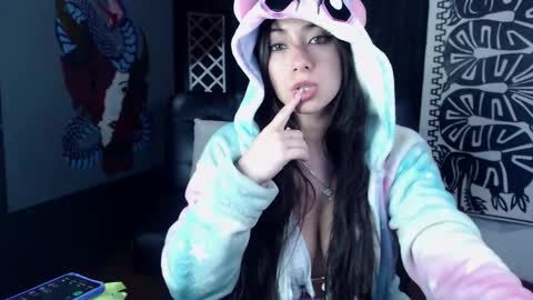 Antonella  online show from 21, 2, 2025