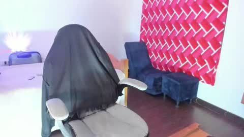 Snapshot of emiily15_ chatting on 6, 3, 2026 Emi online show from 6, 3, 2026