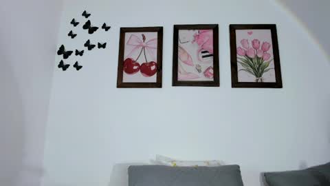 Emily  online show from 24, 4, 2026