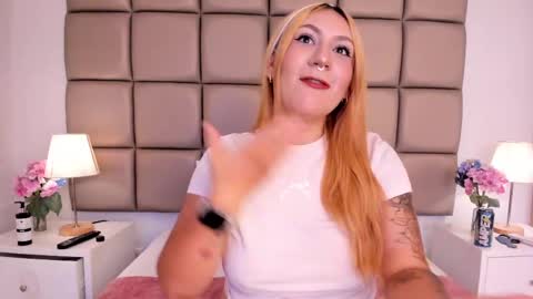 EMILY ROBERTS online show from 9, 2, 2025