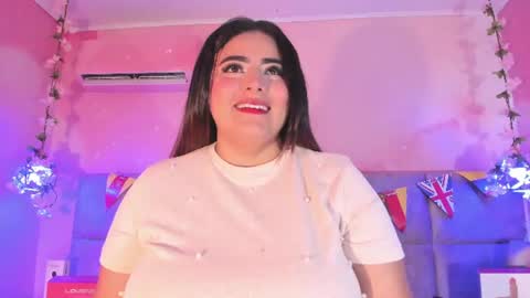 Emiily Grace online show from 20, 7, 2026
