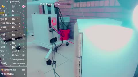 EmillySaenz online show from 6, 3, 2026