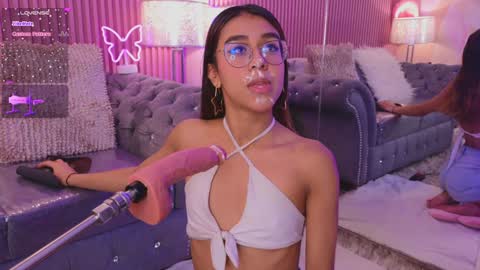 Emily online show from 14, 12, 2024