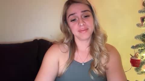 emilelovesyou online show from 5, 12, 2025