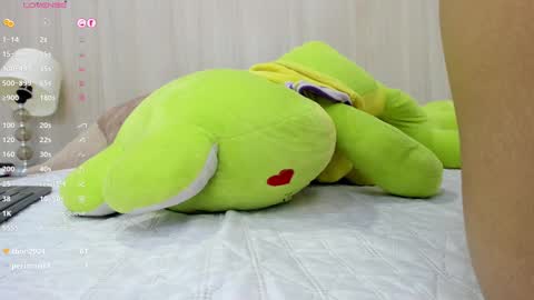 Emili Lenus online show from 14, 2, 2025