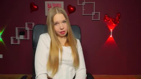 emilia_dark__ online show from 13, 2, 2026