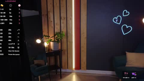 Snapshot of emilia_dream chatting on 10, 12, 2024 emilia_dream online show from 10, 12, 2024