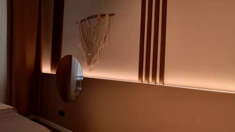 Snapshot of emilia_dream chatting on 10, 6, 2026 emilia_dream online show from 10, 6, 2026
