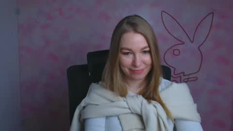 Emilia online show from 24, 4, 2026