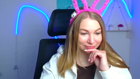 Emilia online show from 27, 4, 2026