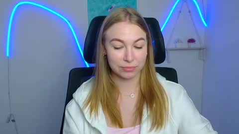 Emilia online show from 7, 7, 2026