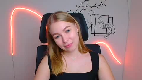 Emilia online show from 3, 8, 2026