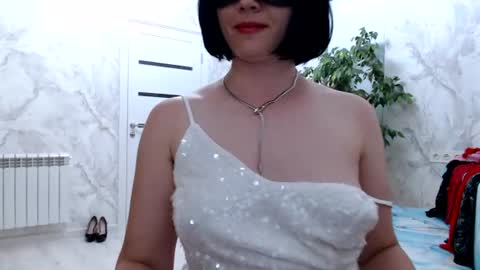 Emilia loki online show from 21, 7, 2026