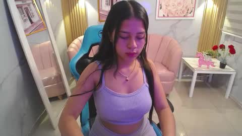 Emilia  online show from 10, 10, 2025