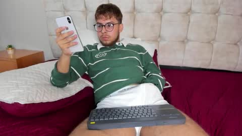 Emi  online show from 10, 3, 2026