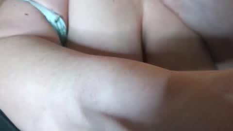 emilie foxx online show from 1, 12, 2025