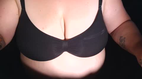 emilie foxx online show from 15, 7, 2026