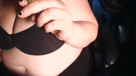 emilie foxx online show from 30, 7, 2026