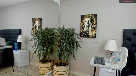 Emilio online show from 19, 10, 2025