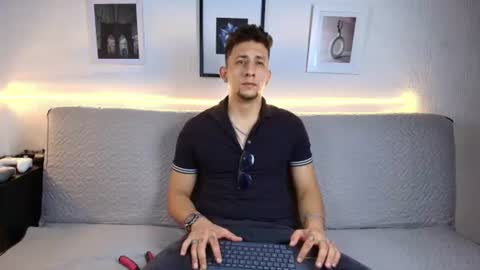 EMILIOCUM online show from 15, 7, 2026