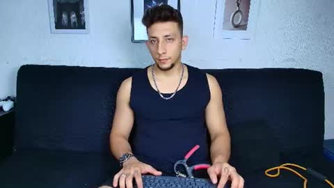 EMILIOCUM online show from 30, 7, 2026