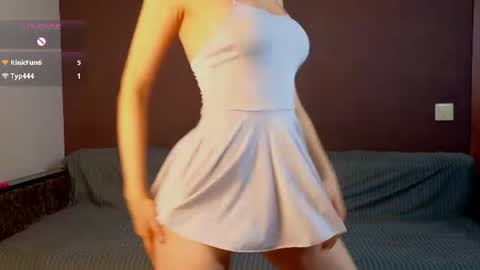 Emily 3 online show from 29, 7, 2026