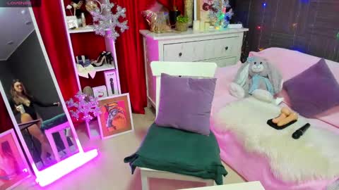 Emiliya online show from 11, 12, 2024