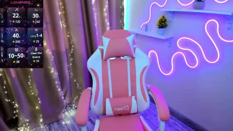 Emiliya online show from 18, 2, 2025