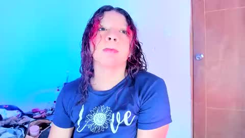 Snapshot of emilly_coper18 chatting on 10, 5, 2026 emily online show from 10, 5, 2026