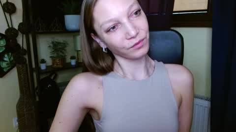 Emilly online show from 11, 3, 2026