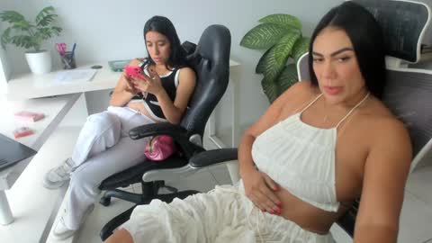 Emilly  online show from 18, 3, 2026