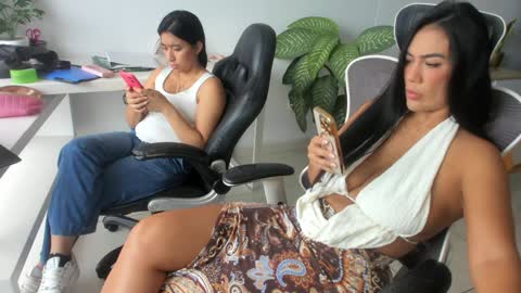 Emilly  online show from 24, 3, 2026